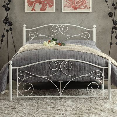 Floral Elegance: Full-Size Bed
