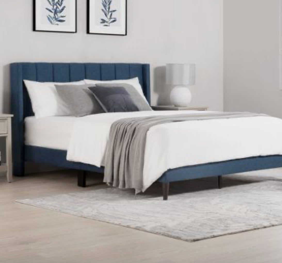 "Luma Blue Queen Bed"