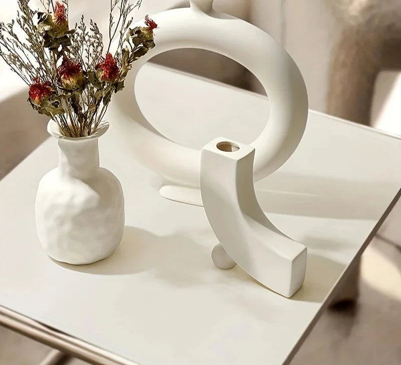 "Nordic Hollow Donut Vase – Stylish Ceramic Flower Pot!"