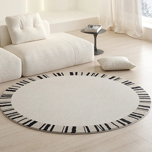 PlushAura: Luxury Round Carpet